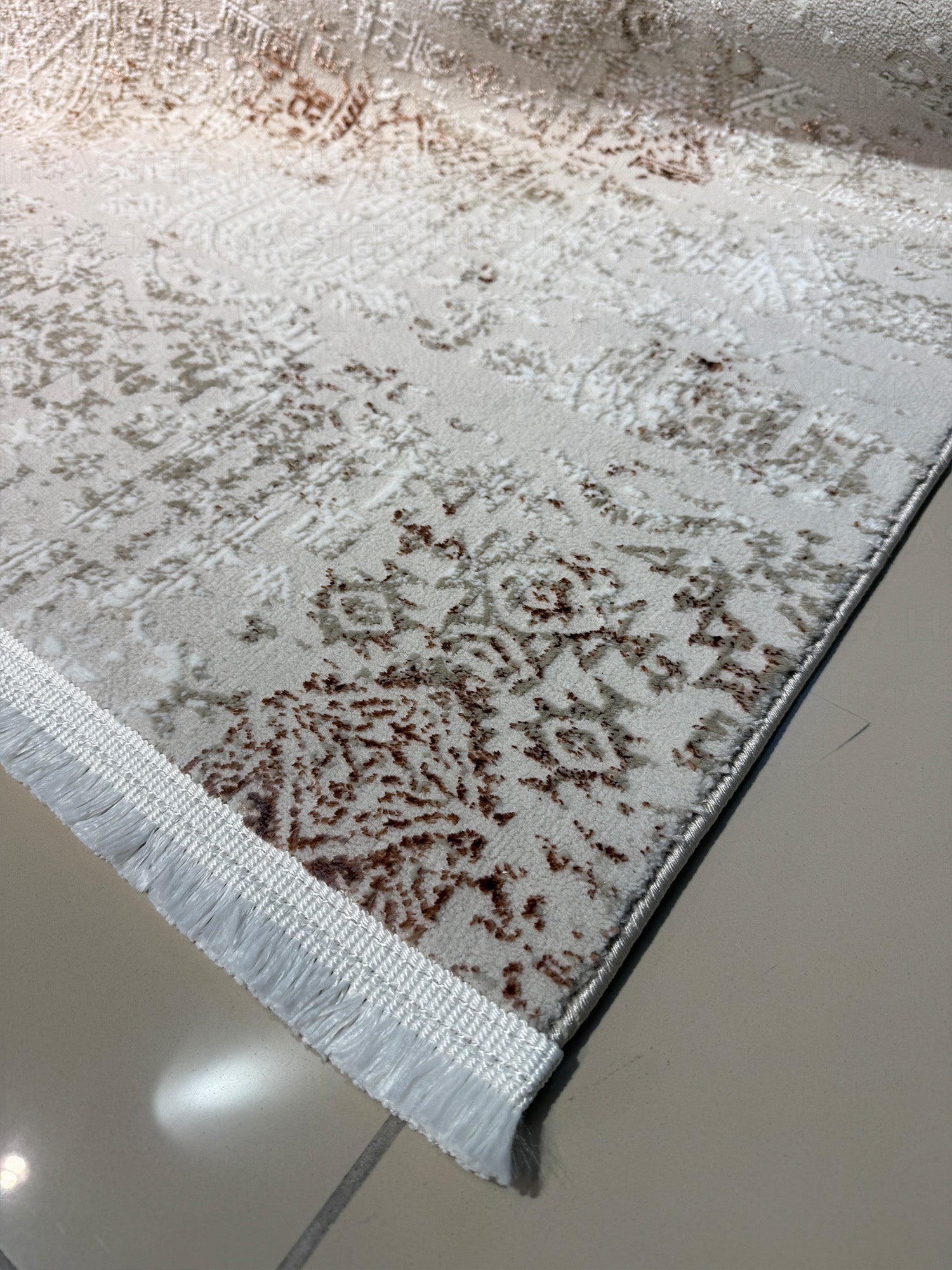 Vintage Eskitme Desenli Modern Salon Halısı - Krem ve Toprak Tonları