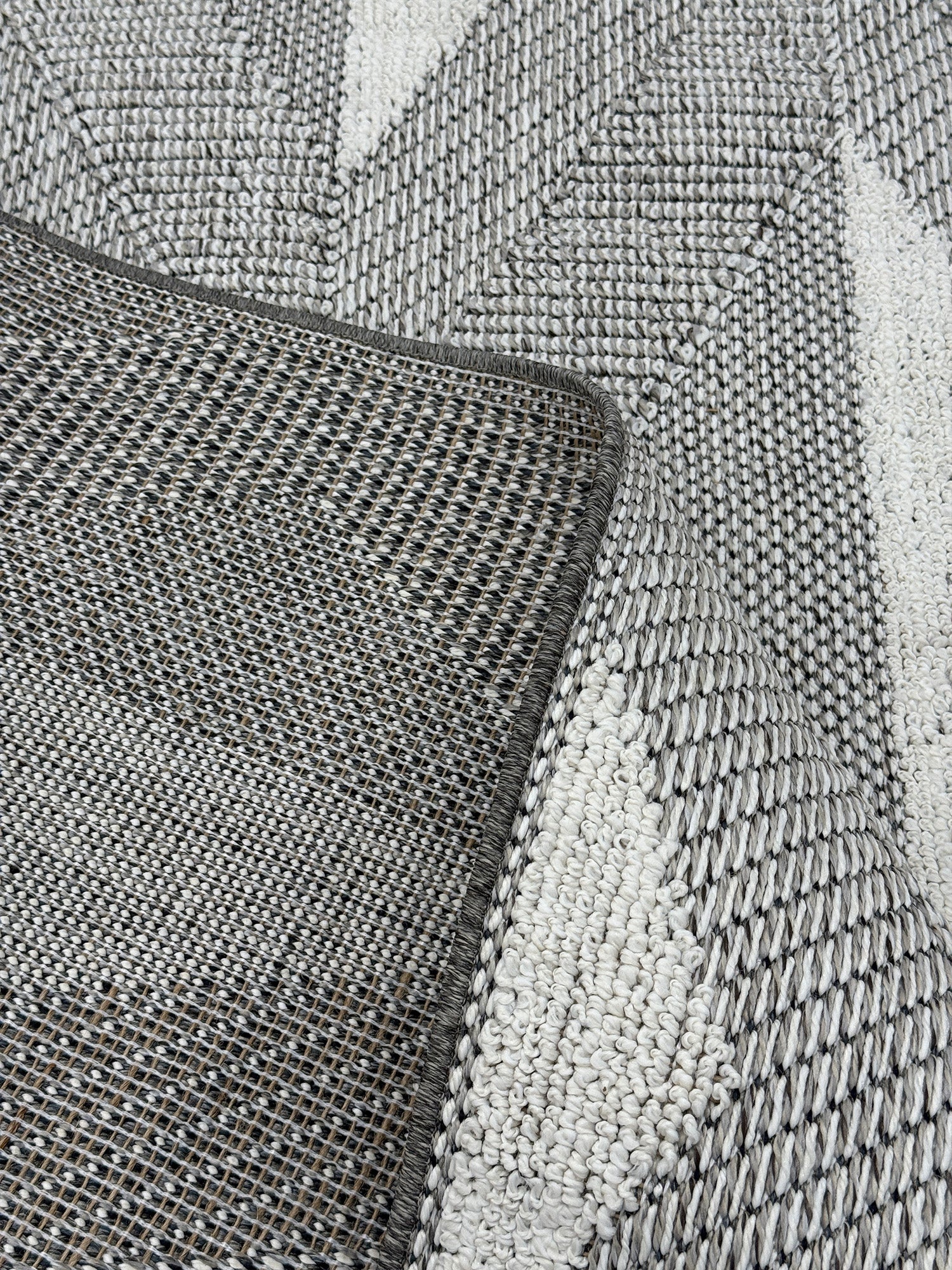 İskandinav Tarzı Baklava Desenli Gri Halı 4m² (160x230 cm)