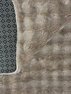 Kahve Tavşan Tüyü Peluş Halı - Özel Ölçü Kaymaz Tabanlı 3D Kabartmalı Kesme Halı