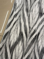 Dinarsu Antrasit Gri Modern Yaprak Desenli Kaymaz Taban Halı - Özel Ölçü