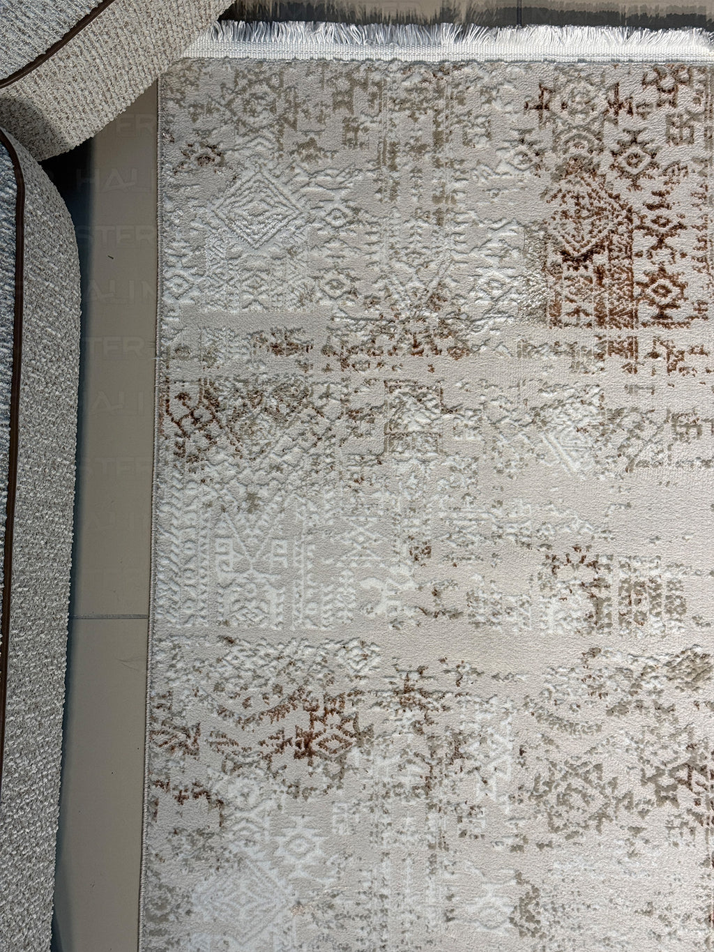 Vintage Eskitme Desenli Modern Salon Halısı - Krem ve Toprak Tonları