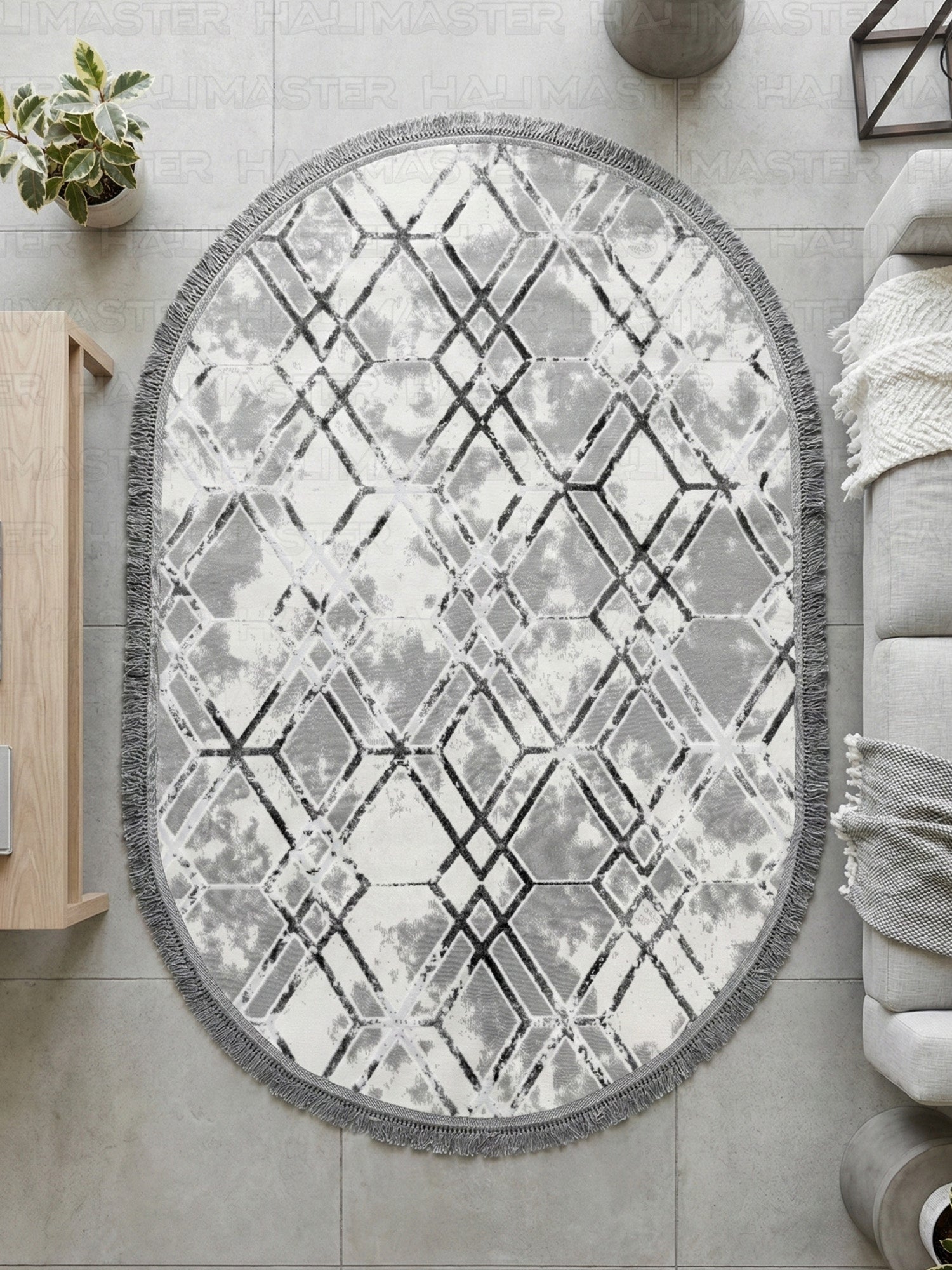 Antrasit Çizgili Geometrik Desenli Oval Halı