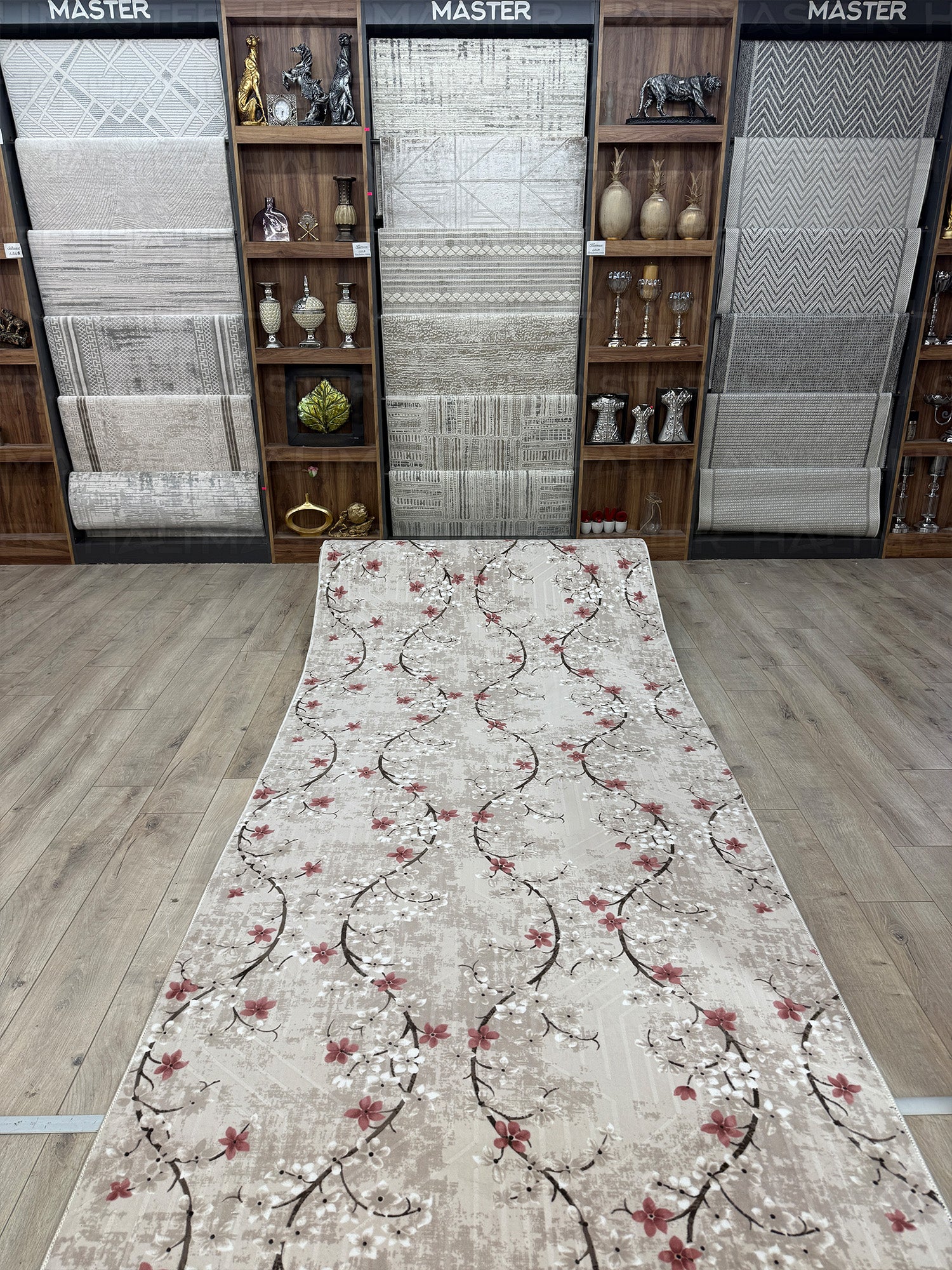 Jel Özel Ölçü Kesme Halı Yolluk - Krem Çiçek Desenli Modern Tasarım