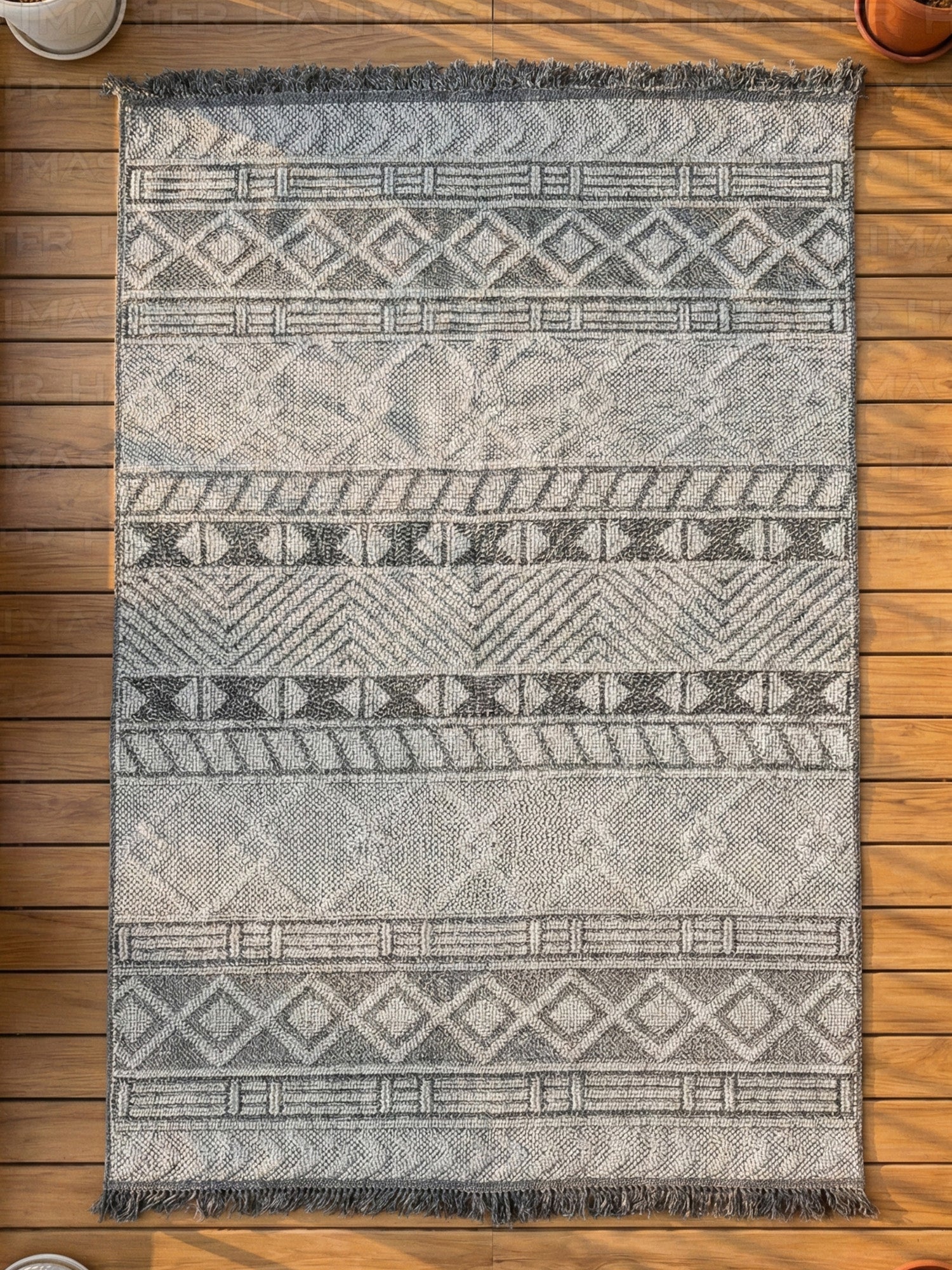 Gri Geometrik Desenli Modern  Halı 4m² - Saçaklı Antrasit Halı