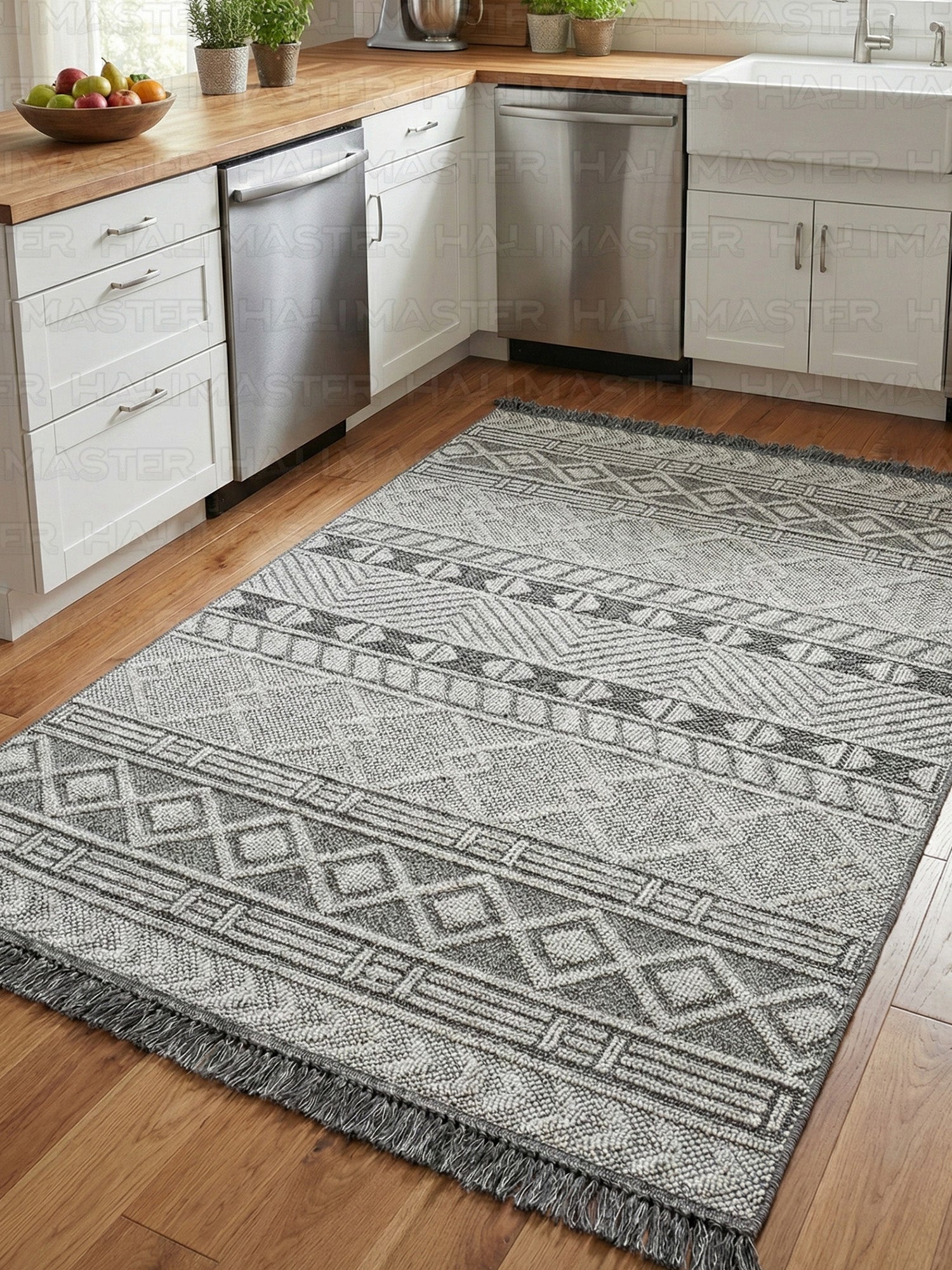 Gri Geometrik Desenli Modern  Halı 4m² - Saçaklı Antrasit Halı