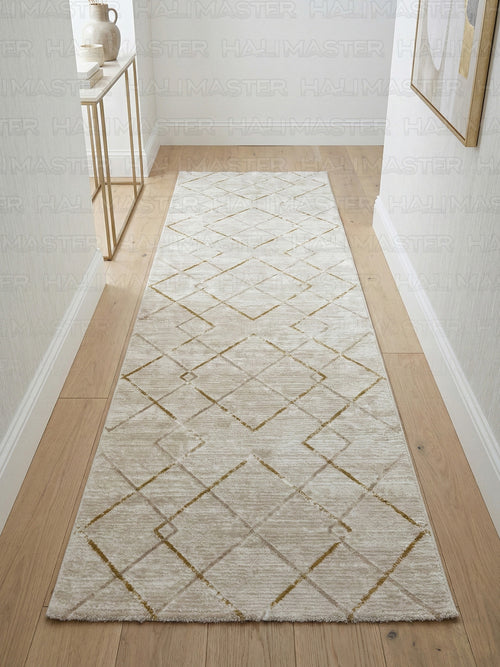 Akrilik Özel Ölçü Modern Geometrik Krem Halı – Altın Çizgi Desenli Minimal Salon & Koridor Halısı